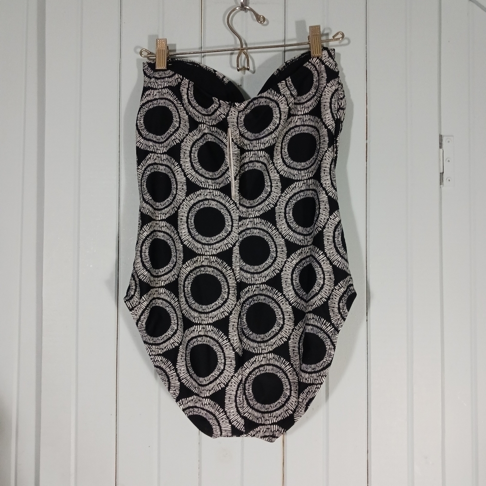 QUINTSOUL tribal Sun strapless one piece swimsuit - Picture 2 of 6